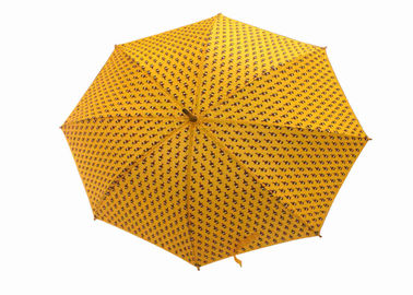 المرأة المطر الأصفر مظلة خشبية مقبض خشبي رمح نسيج البوليستر
