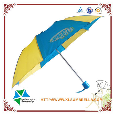 مظلة قابلة للطي صامد للرياح للماء مع رمح معدني 8 مم