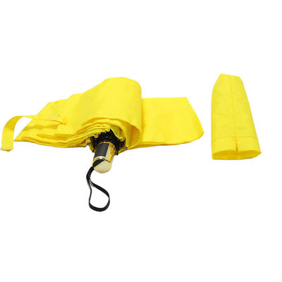 ضلوع معدنية ثلاثة مظلة قابلة للطي لون أصفر مقاوم للماء