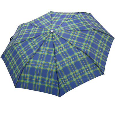 مظلة أوتوماتيكية مفتوحة ومغلقة باللون الأخضر مخططة بثلاث مظلة قابلة للطي للرجال