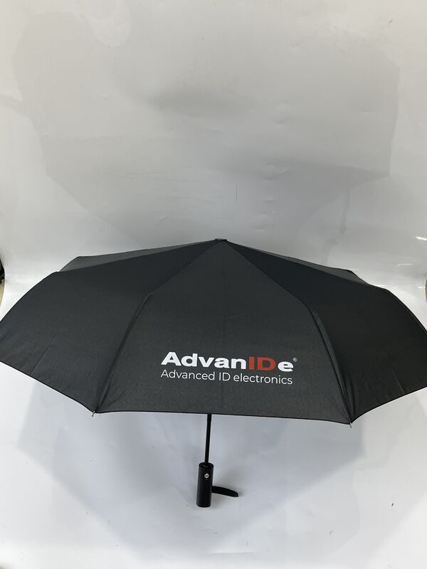 مظلة خشبية مقاومة للرياح 23 بوصة عالية الاستقرار مثالية لحديقة فناء الشاطئ والإعدادات التجارية في الهواء الطلق